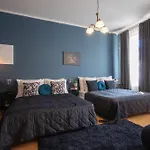 Spacious Xbox, Cinema & Foosball In Praag