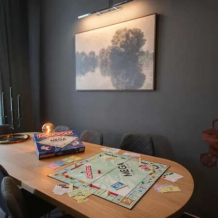 Spacious Xbox, Cinema & Foosball In Διαμέρισμα Πράγα