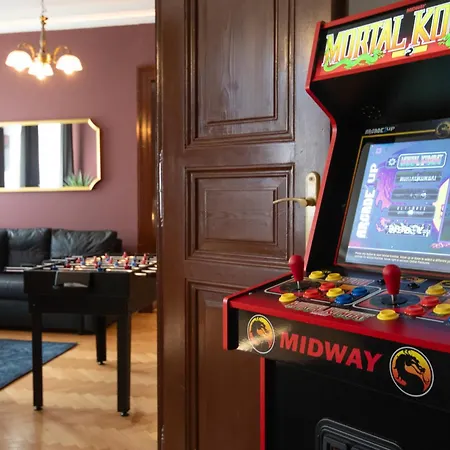 Apartman Spacious Xbox, Cinema & Foosball In *