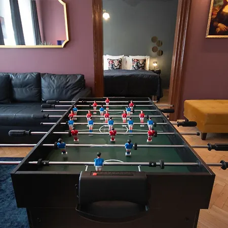 Διαμέρισμα Spacious Xbox, Cinema & Foosball In Πράγα